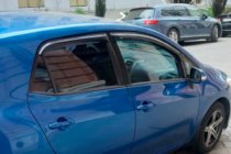 Toyota Auris 2007–2012 Deflektorji oken (4 kosi, HIC) fotografija 3