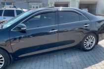 Toyota Camry 2011–2017 Vetrni deflektorji oken s kromirano letvico (2011-2017 EU / 2011-2014 USA, 4 kosi, HIC) fotografija 4
