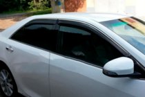 Toyota Camry 2011–2017 Vetrni deflektorji oken s kromirano letvico (2011-2017 EU / 2011-2014 USA, 4 kosi, HIC) fotografija 6