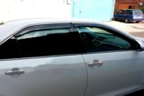 Toyota Camry 2011–2017 Vetrni deflektorji oken s kromirano letvico (2011-2017 EU / 2011-2014 USA, 4 kosi, HIC) fotografija 7