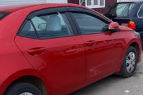 Toyota Corolla 2013–2019 Deflektorji oken (4 kosi, HIC) fotografija 3
