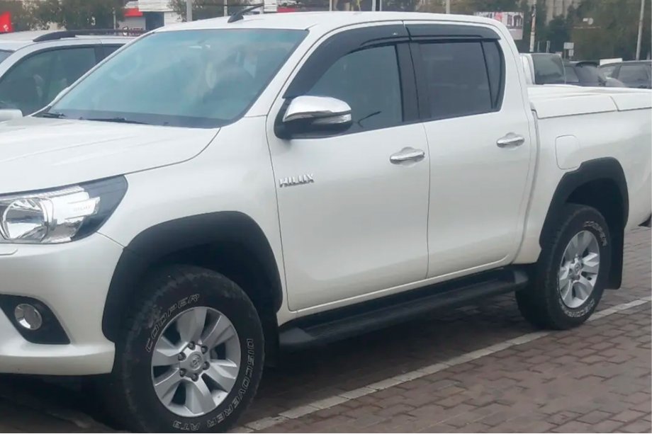 Toyota Hilux 2015– Deflektorji oken (4 kosi, HIC) Image