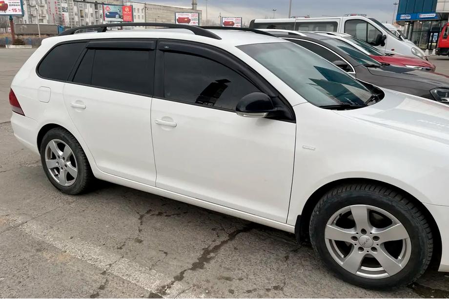 Volkswagen Golf 6 2008–2014 Vetrni deflektorji za okna Variant (4 kosi, HIC) Fotografija 4