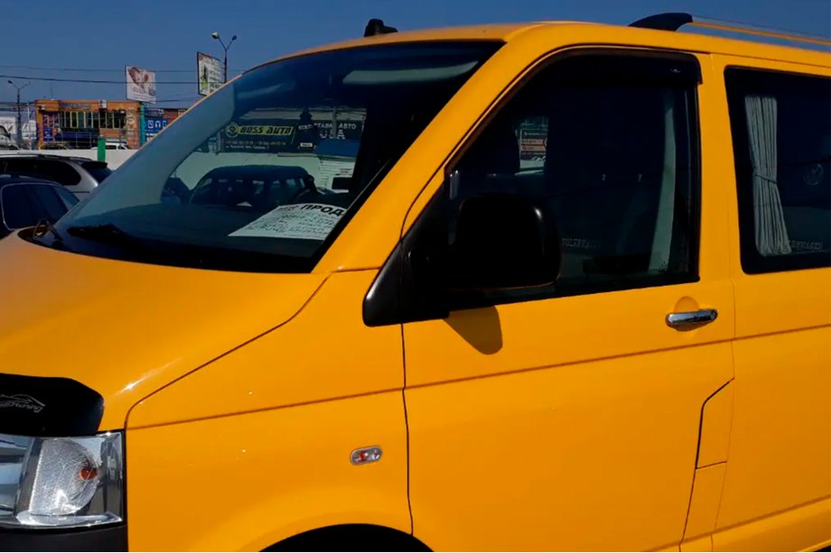 Volkswagen T5 Transporter 2003–2010 Vetrni deflektorji za okna (2 kosa, HIC) Fotografija 2