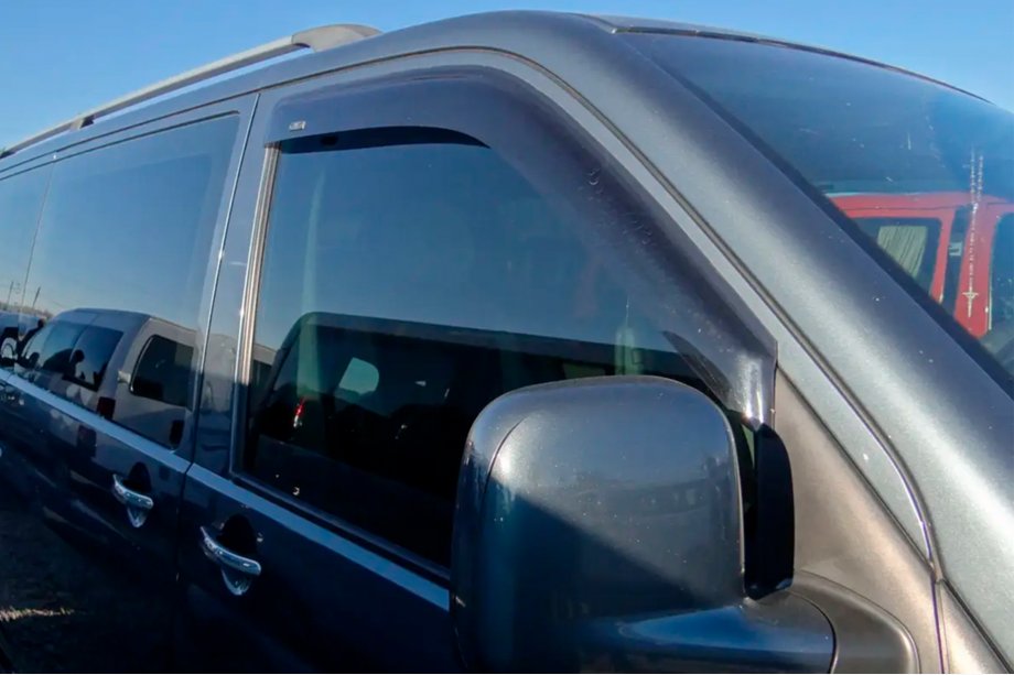 Volkswagen T5 Transporter 2003–2010 Vetrni deflektorji za okna (2 kosa, HIC) Fotografija 12