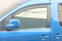 Fiat Fiorino/Qubo 2008–2024 Vstavljivi deflektorji za okna (2 kos, HIC) fotografija 2