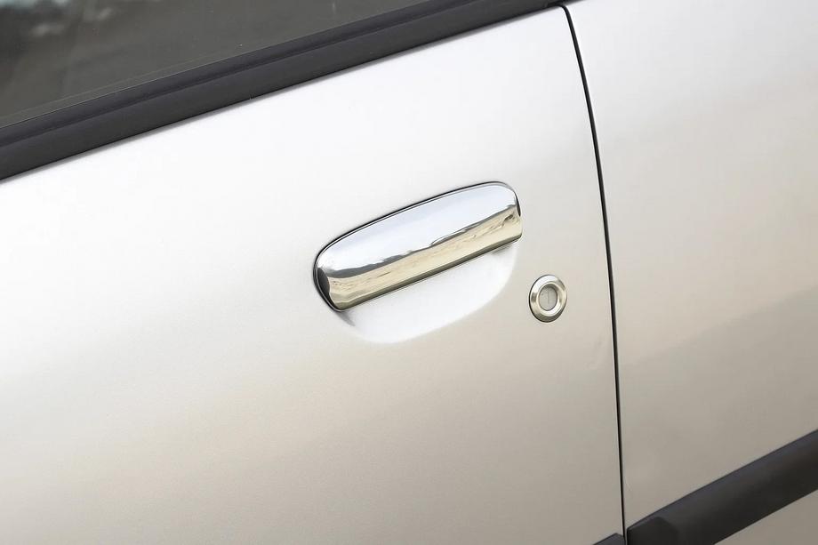 Mitsubishi Colt 2004–2012 Kromirane obloge kljuk vrat (4 kosi, nerjavno jeklo) Image