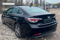 Hyundai Sonata LF 2014–2019 Vetrni deflektorji oken s kromirano letvijo (4 kosi, HIC) fotografija 2