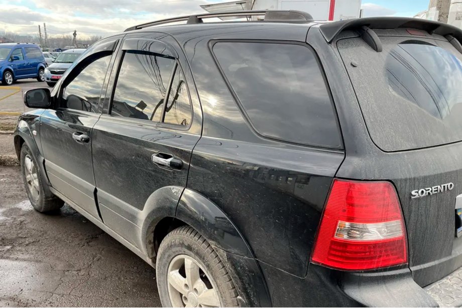 Kia Sorento I BL 2002–2009 Deflektorji oken (4 kosi, HIC) Fotografija 5