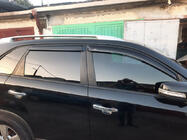 Kia Sorento II XM 2009–2014 Deflektorji oken (4 kosi, HIC) fotografija 5