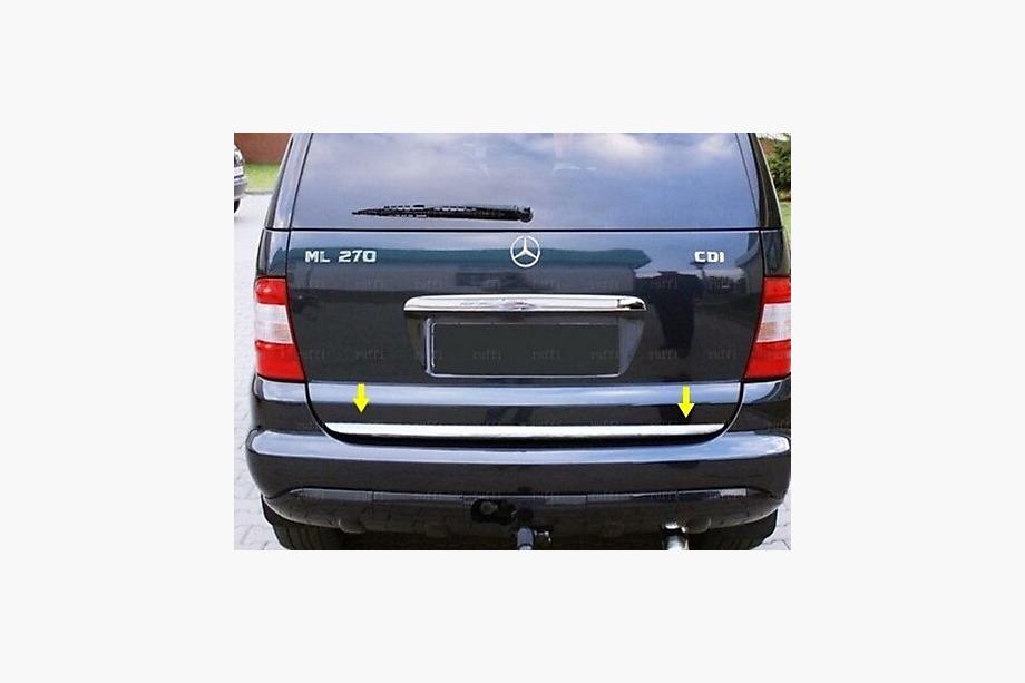 Mercedes ML W163 1997–2005 Zaščitna letev roba prtljažnika (nerjaveče jeklo) Fotografija 2