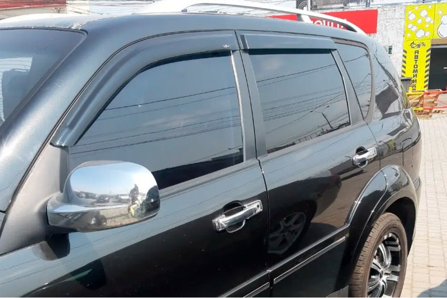 SsangYong Rexton I 2001–2017 Vetrni deflektorji oken 2013+ (4 kos, HIC) Image