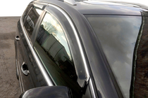Volkswagen Passat B7 2012–2015 Vetrni deflektorji oken s kromirano letvijo SW (4 kosi, EU, HIC) fotografija 2