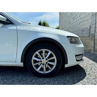 Obrobe blatniških lokov SW 2013-2016 (4 kosi, črna ABS) Skoda Octavia III A7 2013–2019 fotografija 2