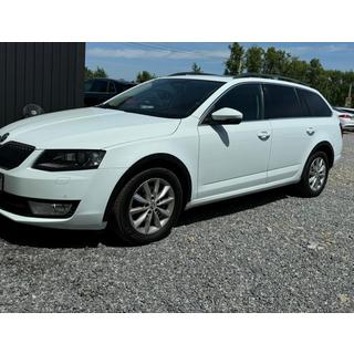 Obrobe blatniških lokov SW 2013-2016 (4 kosi, črna ABS) Skoda Octavia III A7 2013–2019 fotografija 4