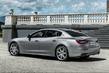 Prestižna limuzina Maserati Quattroporte fotografija 12