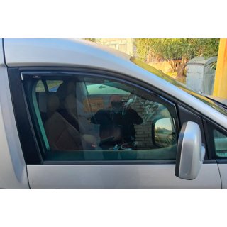 Vstavljivi deflektorji za okna (2 kos, HIC) fotografija 1