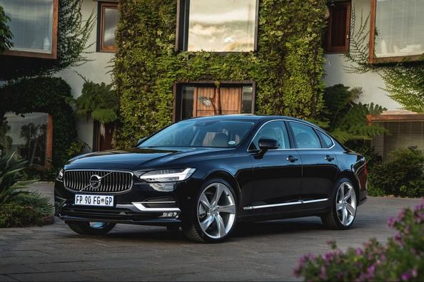 Pregled premium limuzine Volvo S90
