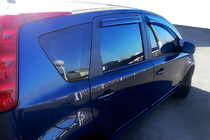 Nissan Note 2004–2012 Deflektorji oken (4 kosi, HIC) fotografija 1