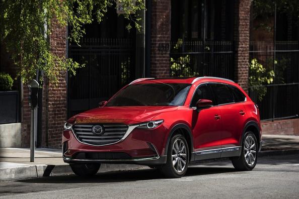 Druga generacija polno velikostnega crossoverja Mazda CX-9