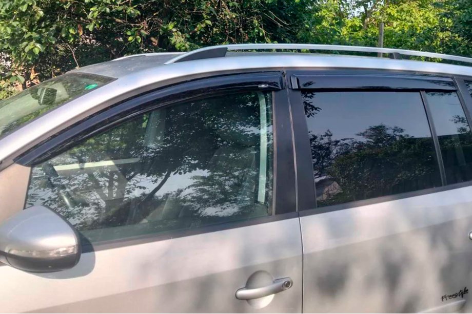 Volkswagen Touran 2003–2010 Deflektorji oken (4 kosi, HIC) Fotografija 2