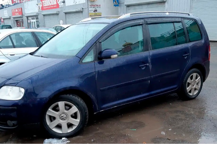 Volkswagen Touran 2003–2010 Deflektorji oken (4 kosi, HIC) Fotografija 19