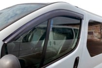 Nissan Primastar 2002–2014 Vetrni deflektorji za okna (2 kosa, HIC) fotografija 13