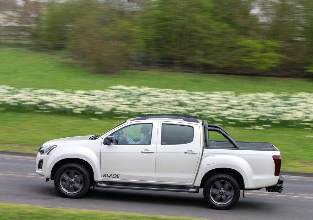 Pregled prenovljenega pickupa Isuzu D-Max