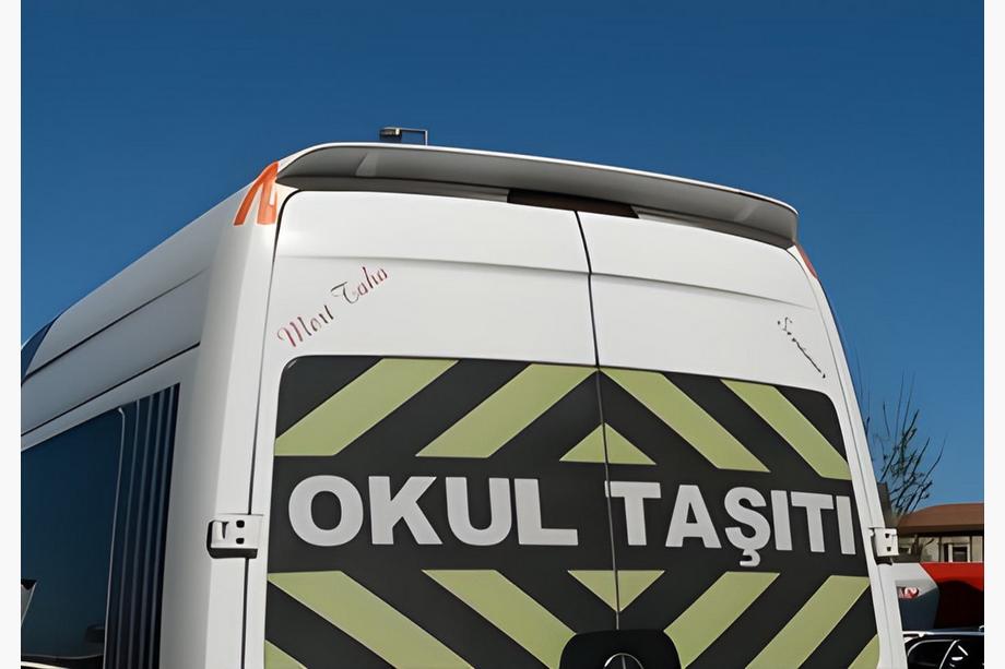 Volkswagen Crafter 2006–2016 Spojler Anatomik (ozki model, za lakiranje) Fotografija 2