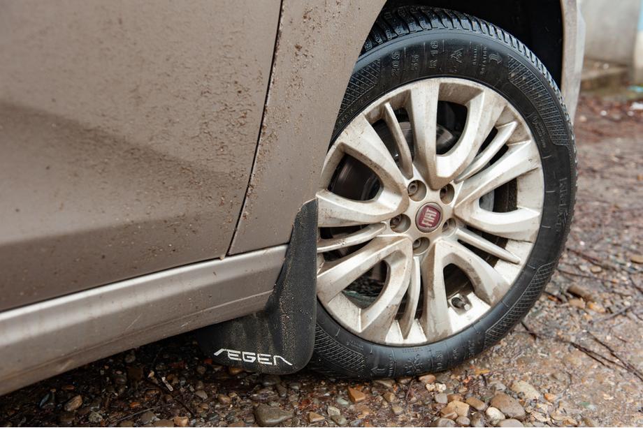 Fiat Tipo 2016– Sprednje blatne zavesice (2 kos.) Image