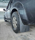 Nissan Navara 2006–2015 Zadnje blatne zavesice (2 kosa) fotografija 3