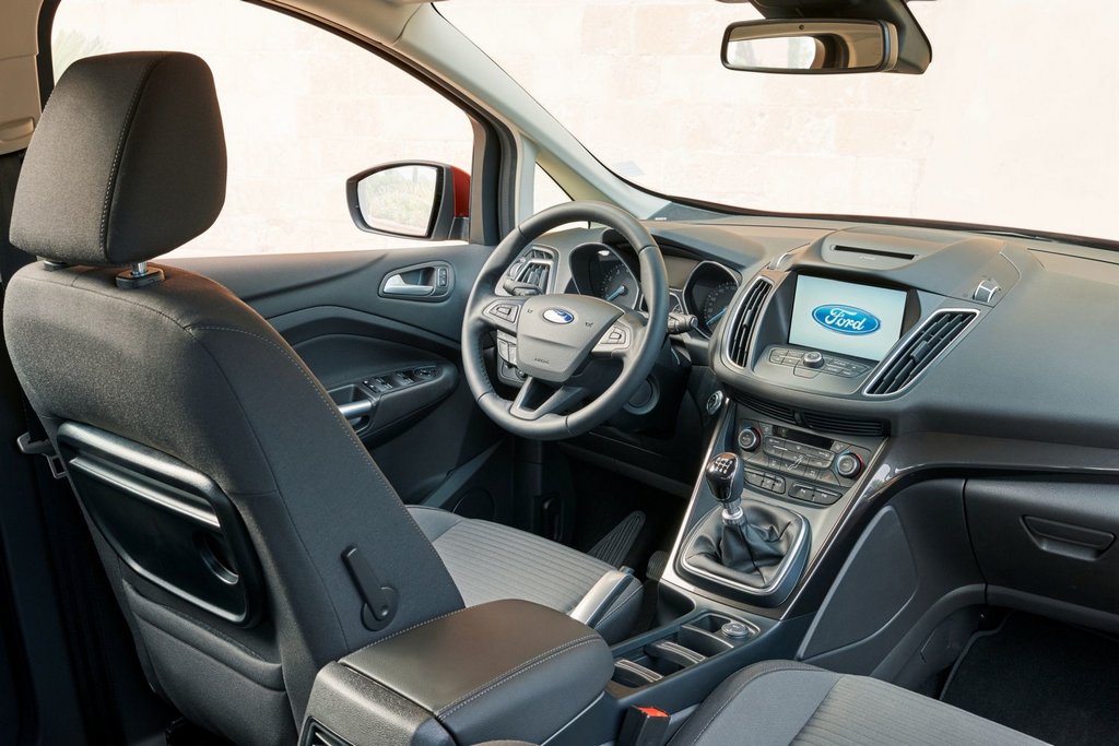 Pet sedežni Ford C-Max