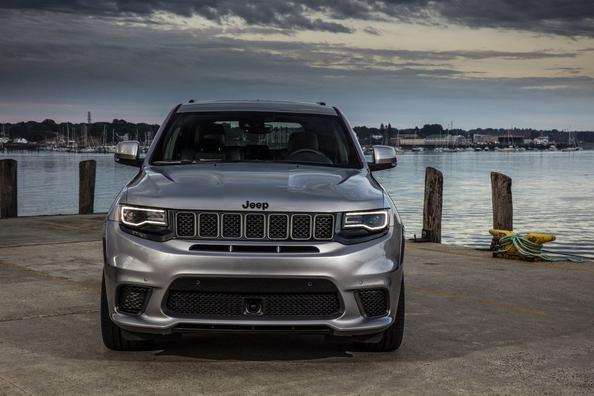 Pregled nove generacije terenca Jeep Grand Cherokee
