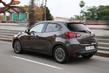 Kompaktna petvratna kombilimuzina Mazda 2 fotografija 12