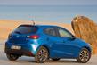 Kompaktna petvratna kombilimuzina Mazda 2 fotografija 10