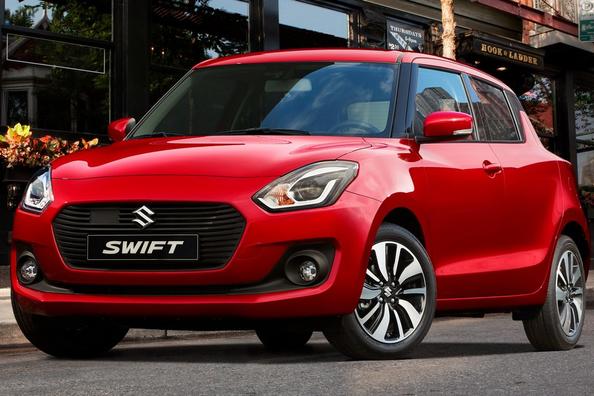 Pregled petvratnega kombilimuzinskega Suzuki Swift