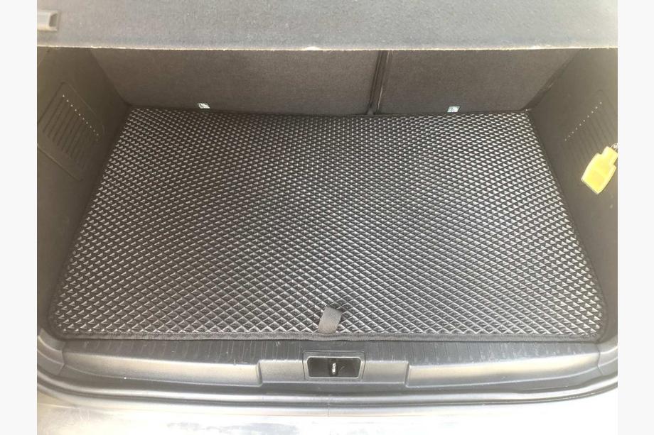 Renault Captur 2013–2019 EVA preproga za prtljažnik – zgornja polica (črna) Image