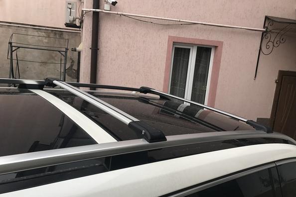 Prečne letve za strešne sani