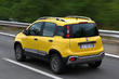 Terenska predelava kombilimuzine Fiat Panda Cross fotografija 3