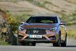 Premijski hatchback Infiniti Q30 fotografija 6