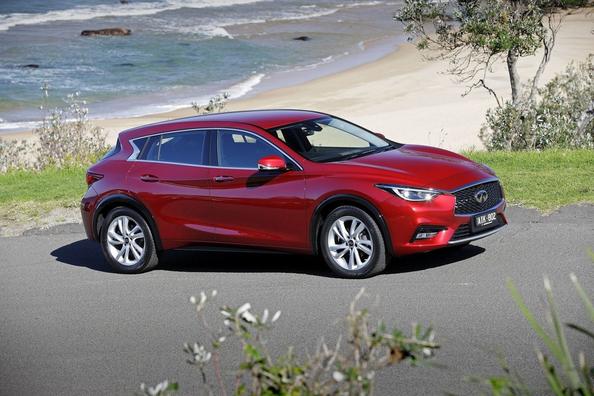 Premijski hatchback Infiniti Q30
