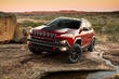 Pregled srednje velikega križanca Jeep Cherokee fotografija 7