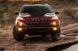 Pregled srednje velikega križanca Jeep Cherokee fotografija 2