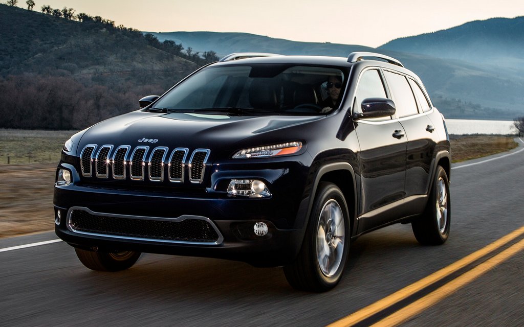 Pregled srednje velikega križanca Jeep Cherokee