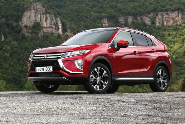 Pregled crossoverja Mitsubishi Eclipse Cross