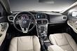 Pregled petvratnega kombilimuzinskega Volvo V40 fotografija 6