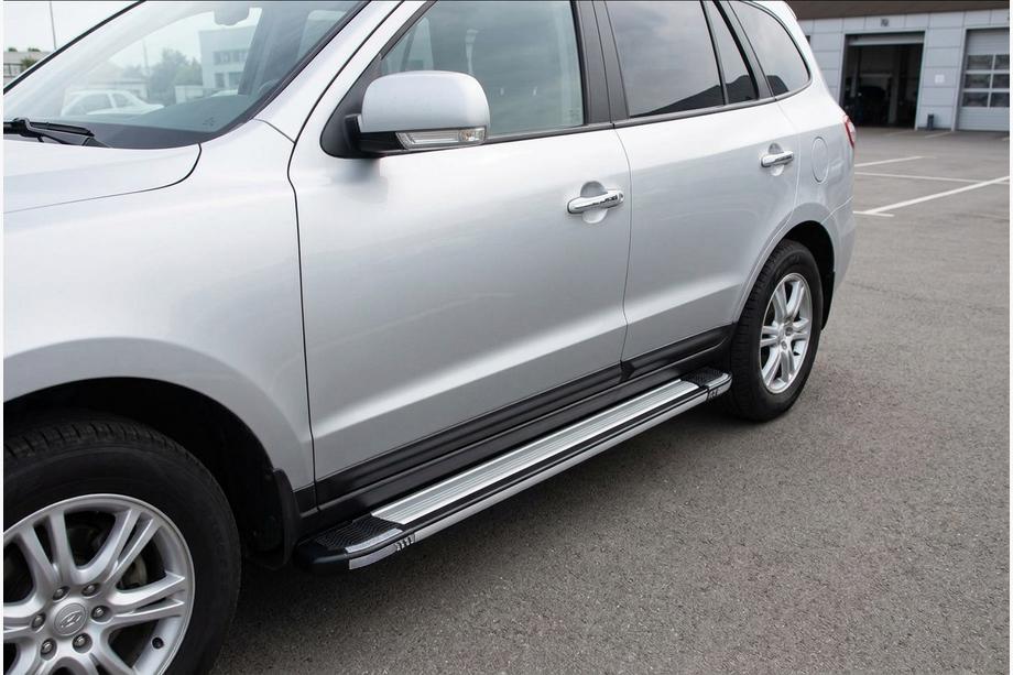 Hyundai Santa Fe 2 2006–2012 Stranske stopnice Rainbow (2 kosa, aluminij) Image