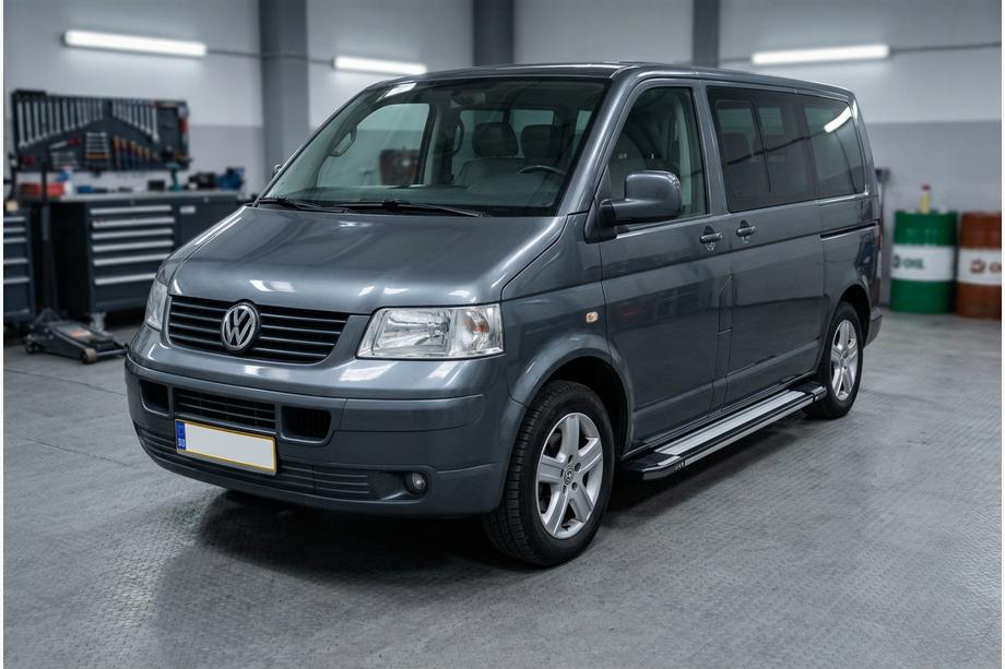 Volkswagen T5 Caravelle 2004–2010 Stranski pragovi Rainbow (2 kosa, aluminij) Dolga medosna razdalja Image