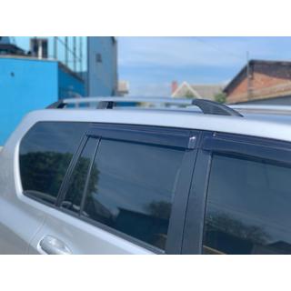 Strešni relingi – turški dizajn (krom, 2 kos) Toyota Land Cruiser Prado 150 2009–2023 fotografija 3