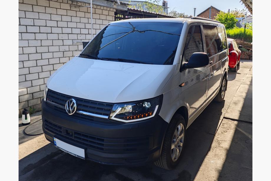Volkswagen T6 2015–2024 Sprednji žarometi z LED lučmi Black (2015-2019, 2 kos) Image